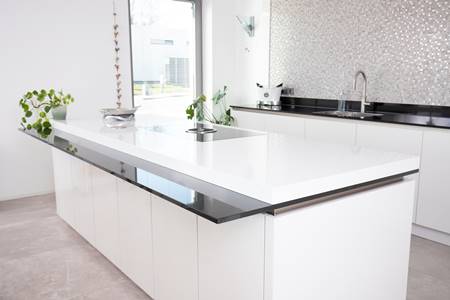 Modern witte keuken